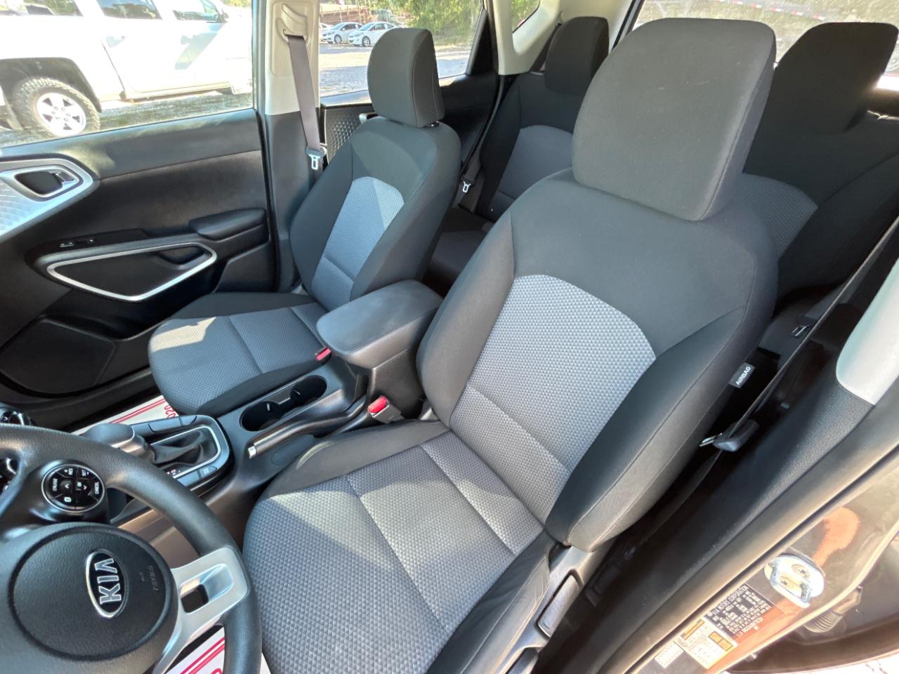 Kia Soul LX IVT 2021
