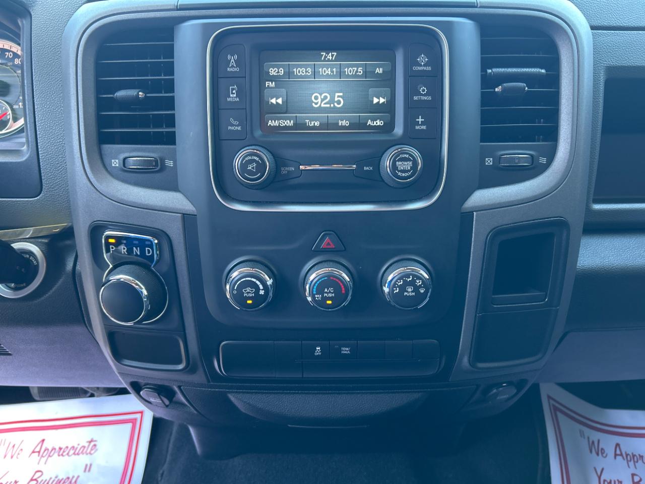 RAM 1500 Express 4x2 Crew Cab 5'7" Box 2018