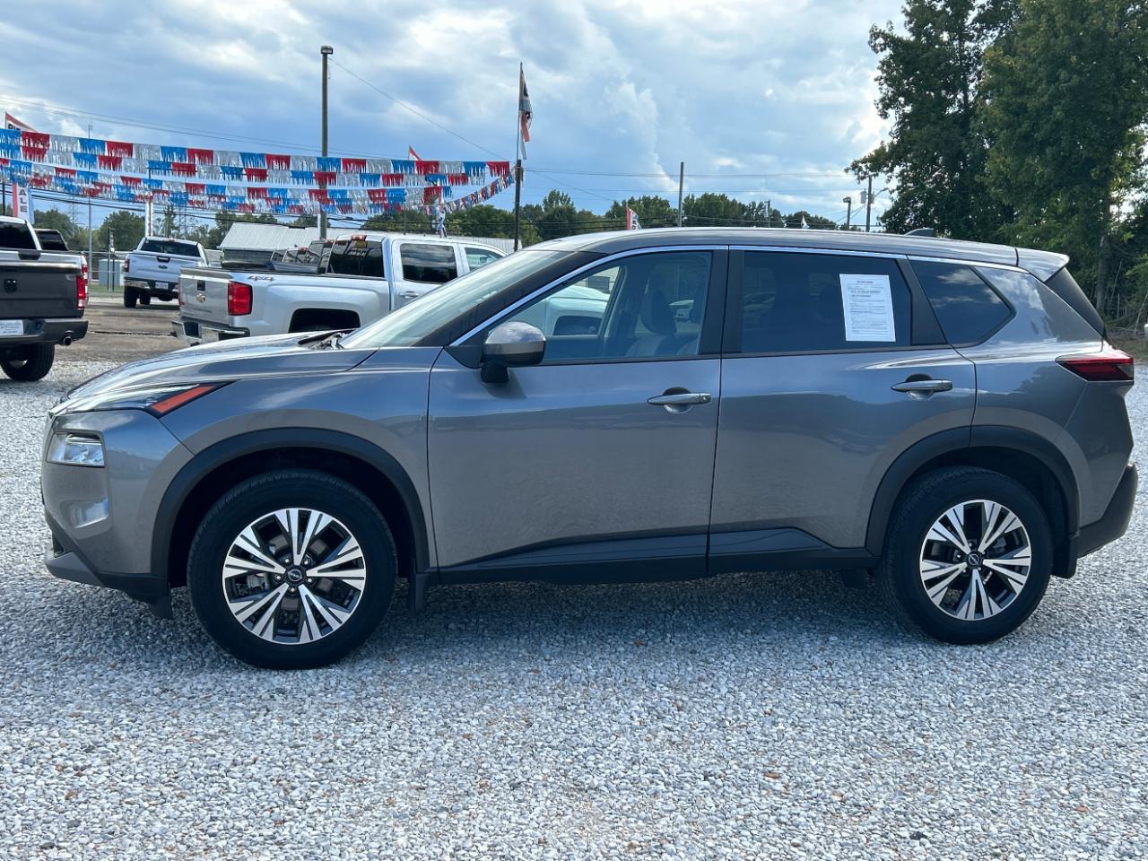 2023 Nissan Rogue AWD SV
