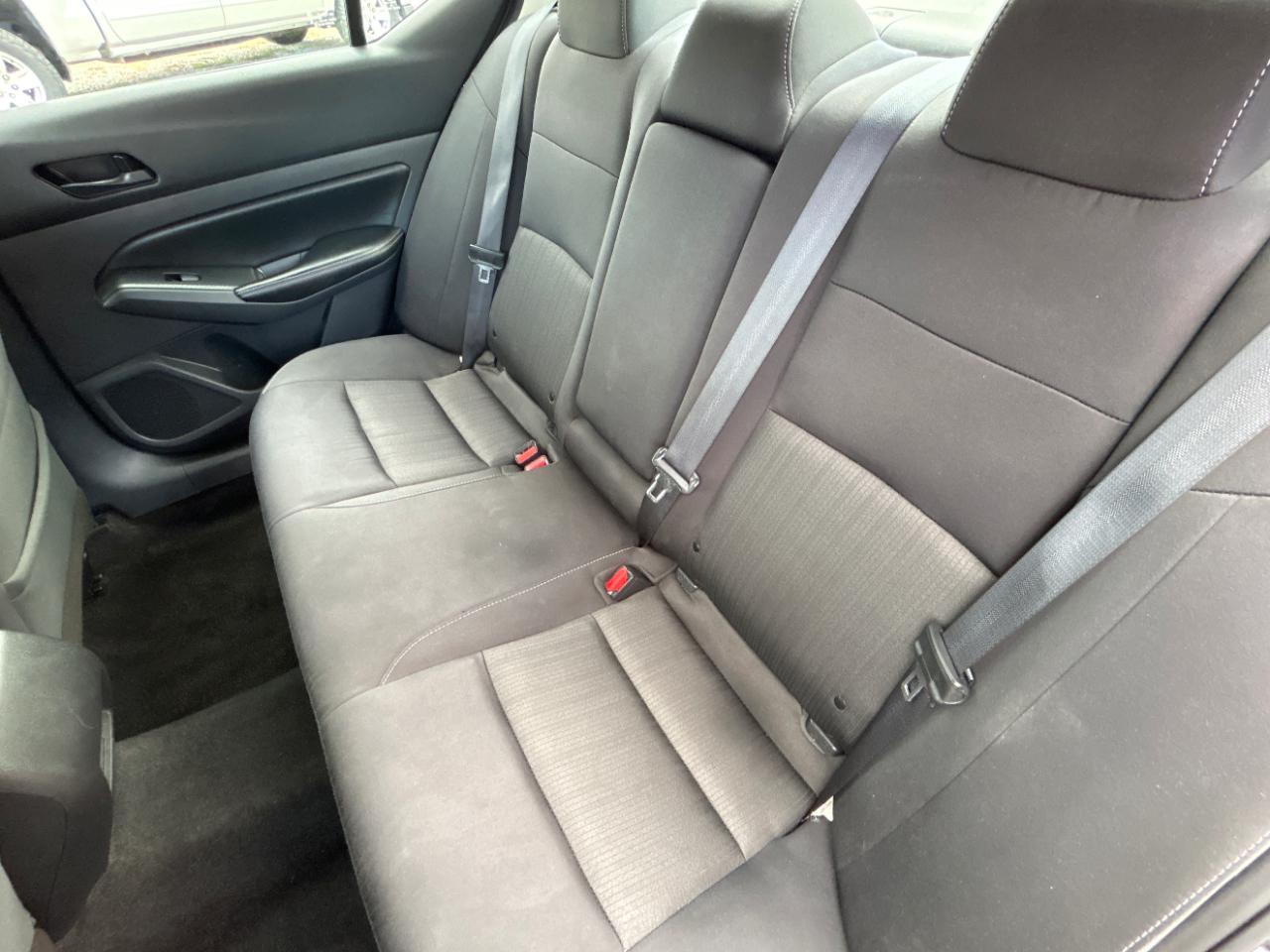 Nissan Altima 2.5 SV Sedan 2024