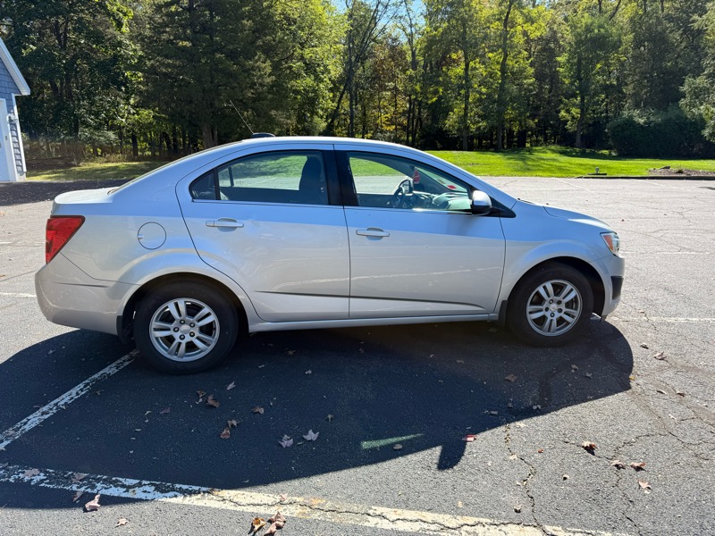 Chevrolet Sonic LT Auto Sedan 2015 Chevrolet Sonic LT Auto Sedan 2015