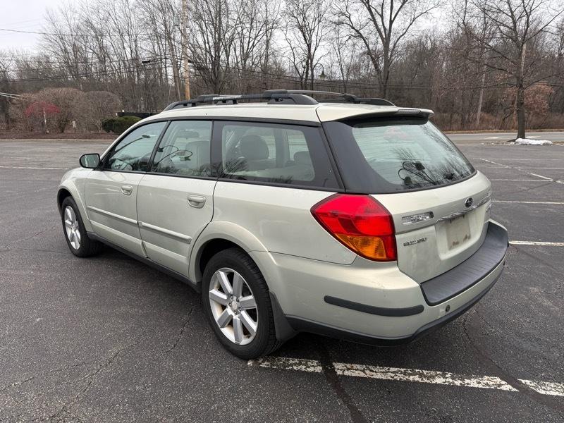 Subaru Outback 2.5i Limited Wagon 2006