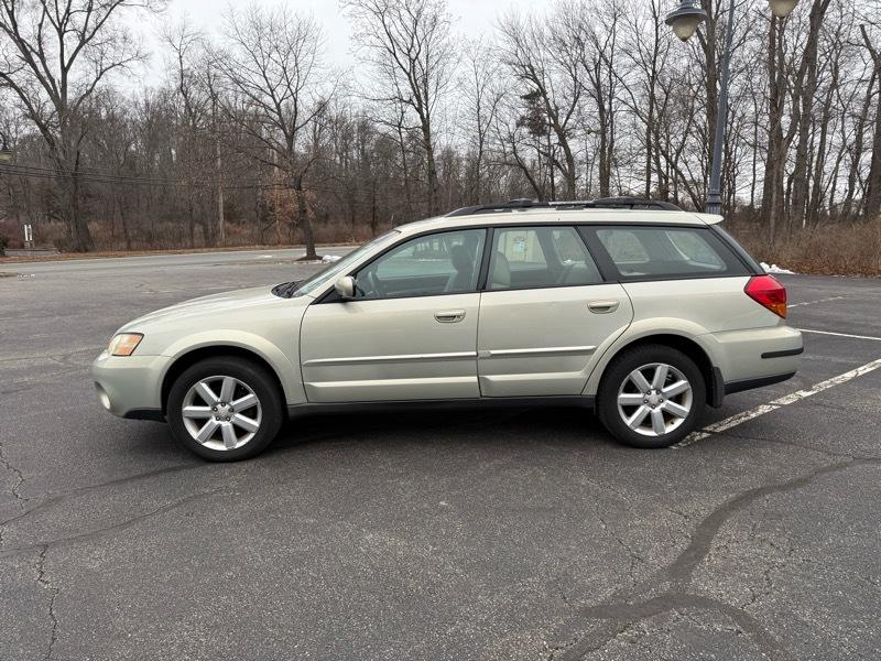 Subaru Outback 2.5i Limited Wagon 2006