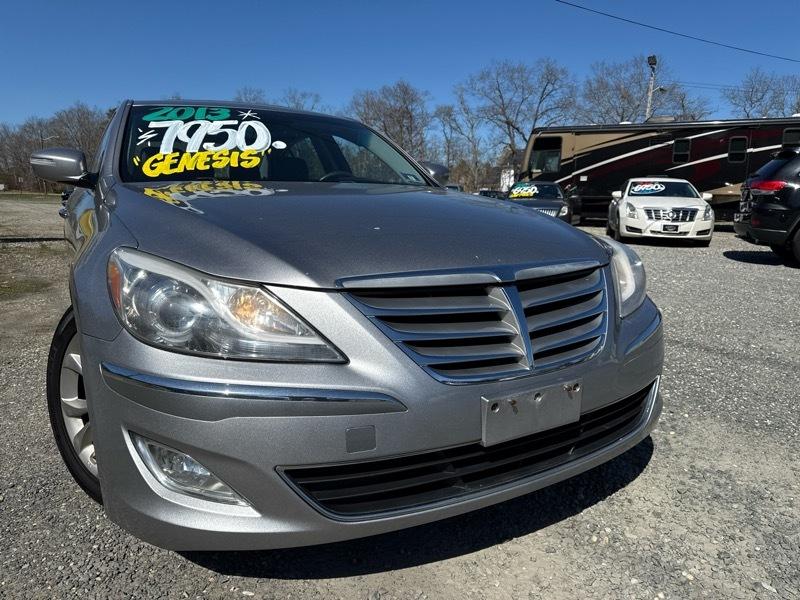 Hyundai Genesis 3.8L 2013