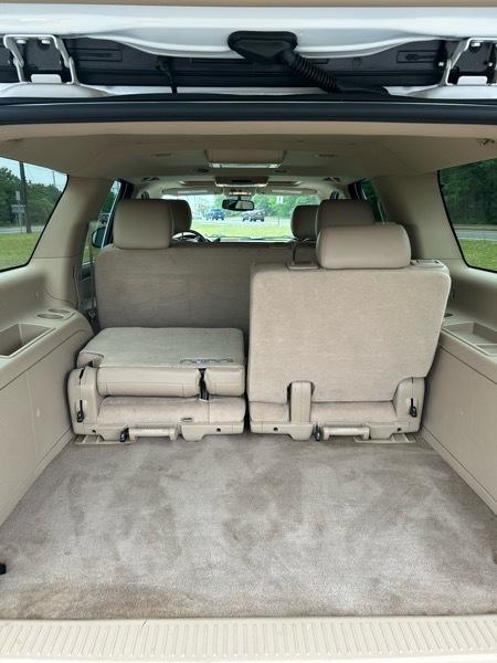 GMC Yukon XL SLT-1 1/2 Ton 4WD 2012