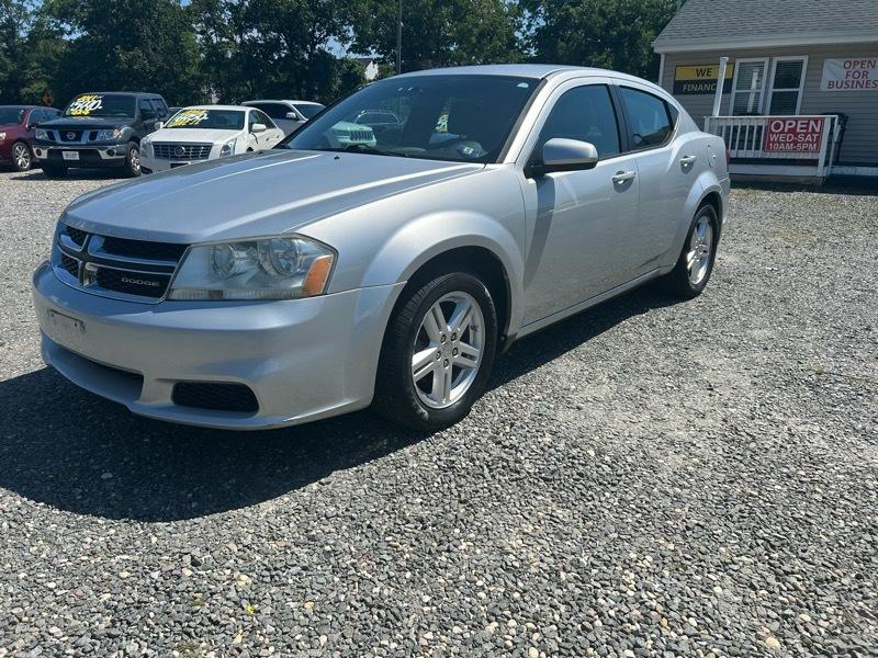 Dodge Avenger Mainstreet 2011