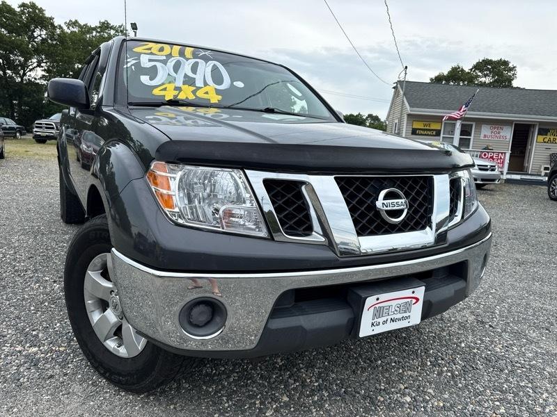Nissan Frontier 2017.5 Crew Cab 4x4 SV V6 Auto 2011