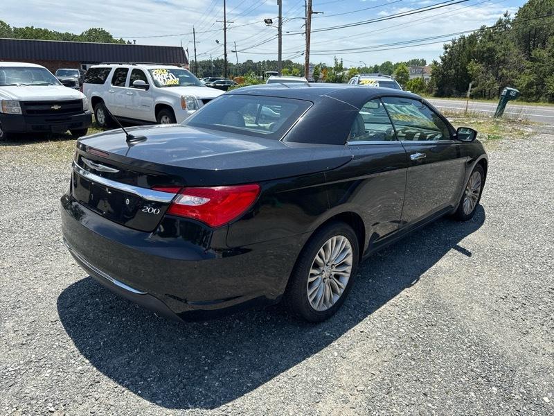 Chrysler 200 Limited Convertible 2012