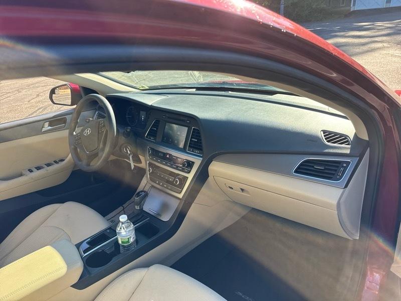 Hyundai Sonata SE 2016