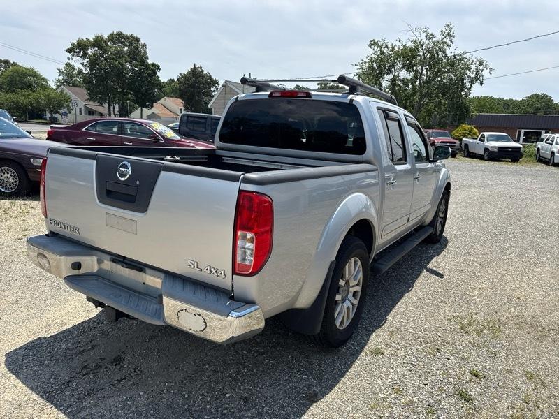 Nissan Frontier 4WD Crew Cab LWB Auto SL 2012