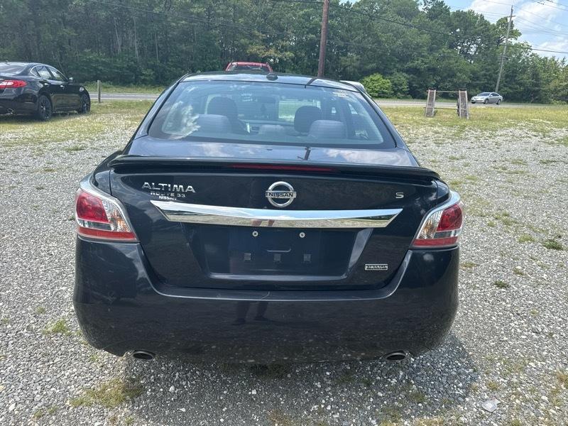 Nissan Altima 2.5 SV 2015