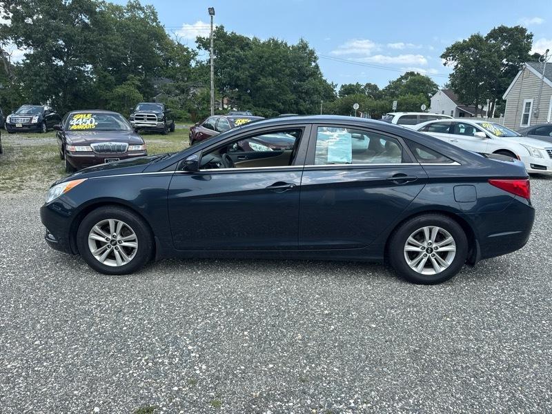 Hyundai Sonata 4dr Sdn 2.4L Auto GLS 2012