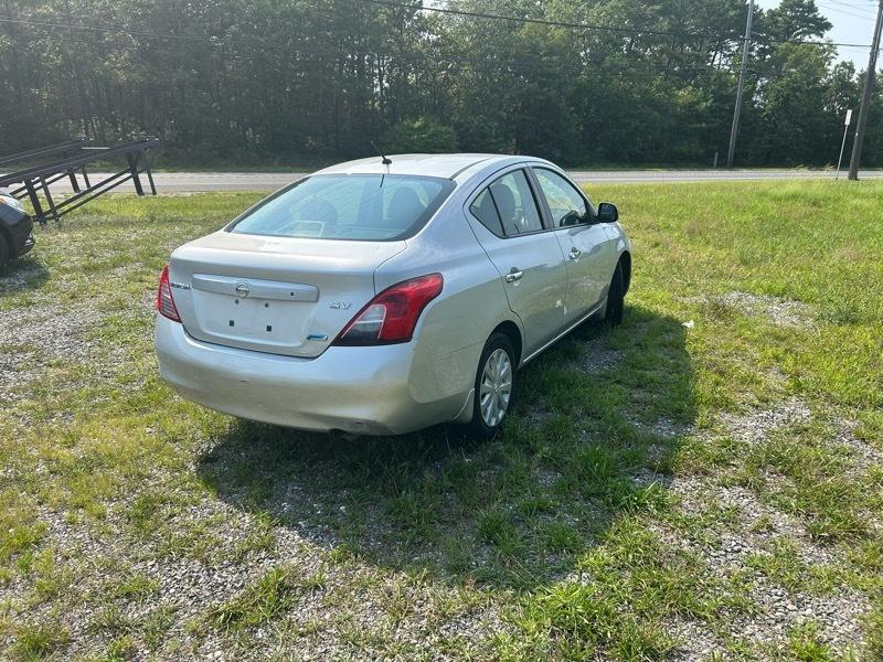Nissan Versa 1.6 S Sedan 2012