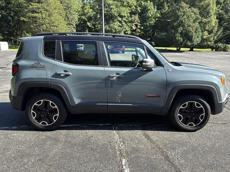 Jeep Renegade Trailhawk 2016