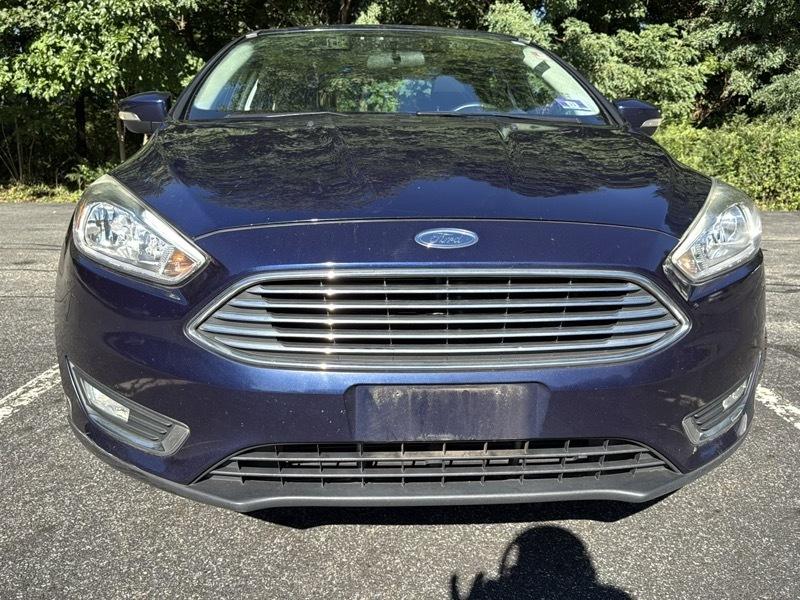 Ford Focus Titanium Sedan 2016