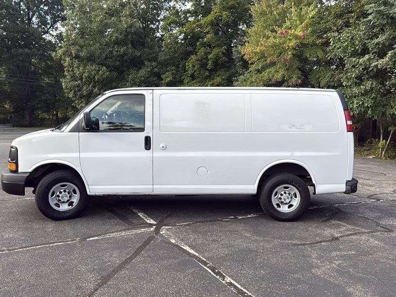 Chevrolet Express 2500 Cargo 2009
