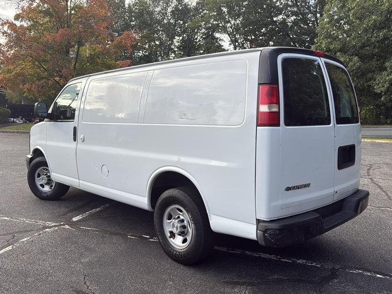 Chevrolet Express 2500 Cargo 2009