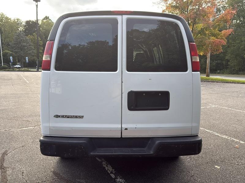 Chevrolet Express 2500 Cargo 2009