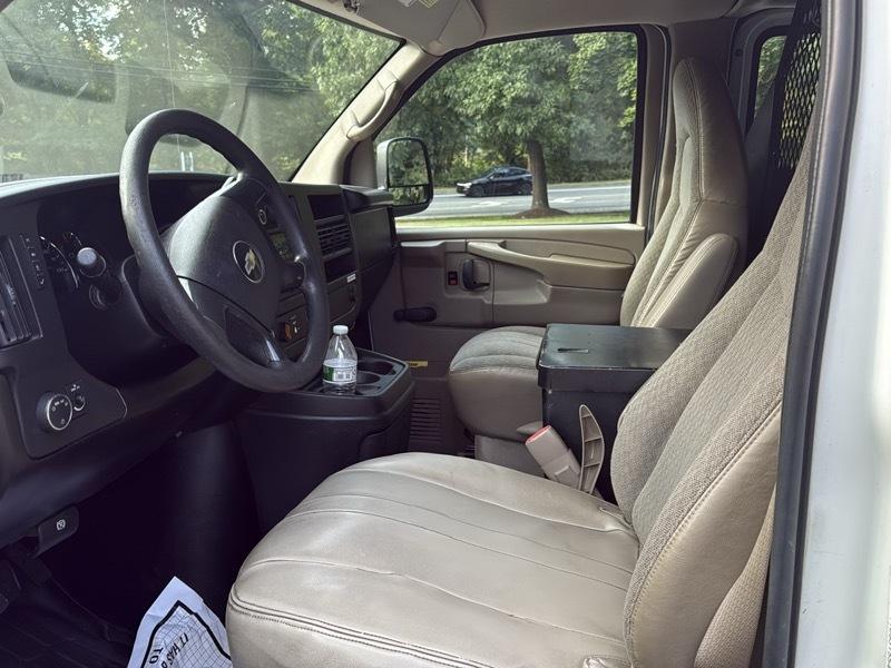 Chevrolet Express 2500 Cargo 2009