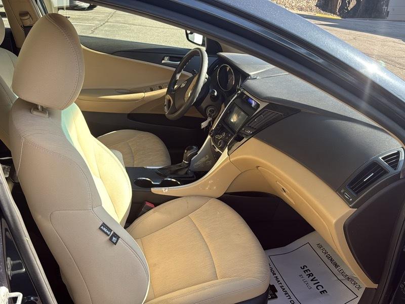 Hyundai Sonata GLS Auto 2011