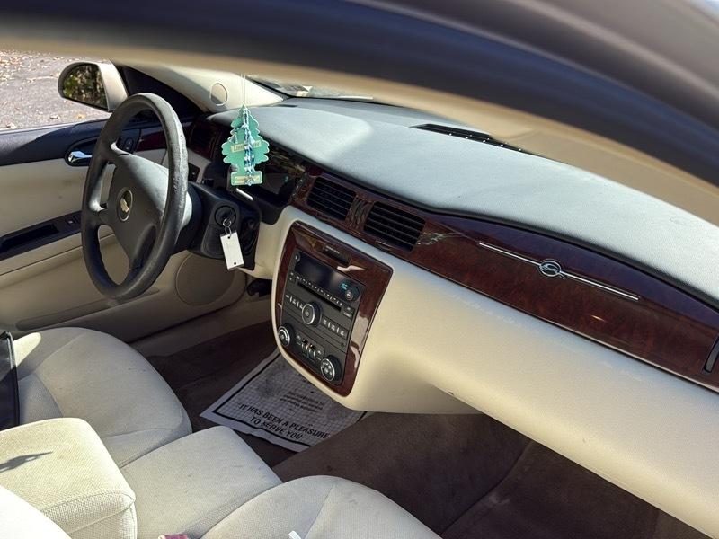 Chevrolet Impala LS 2009
