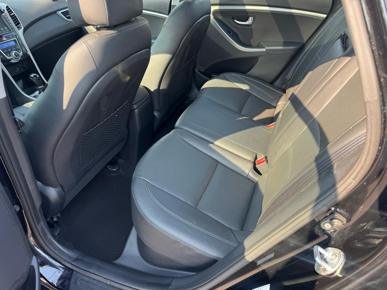 Hyundai Elantra GT 5dr HB Auto 2016