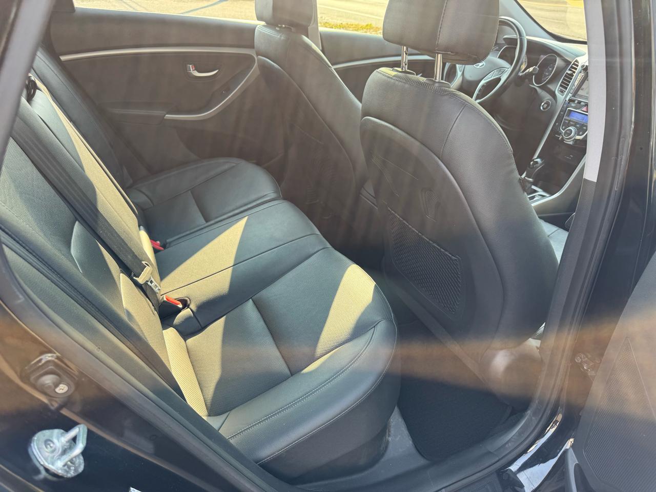 Hyundai Elantra GT 5dr HB Auto 2016