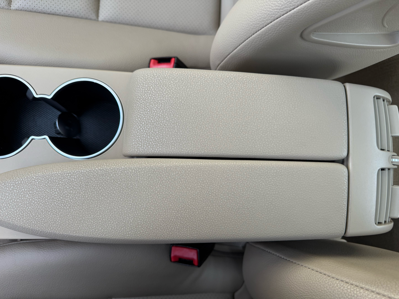 Mercedes-Benz C-Class 4dr Sdn C 300 Sport 4MATIC 2014