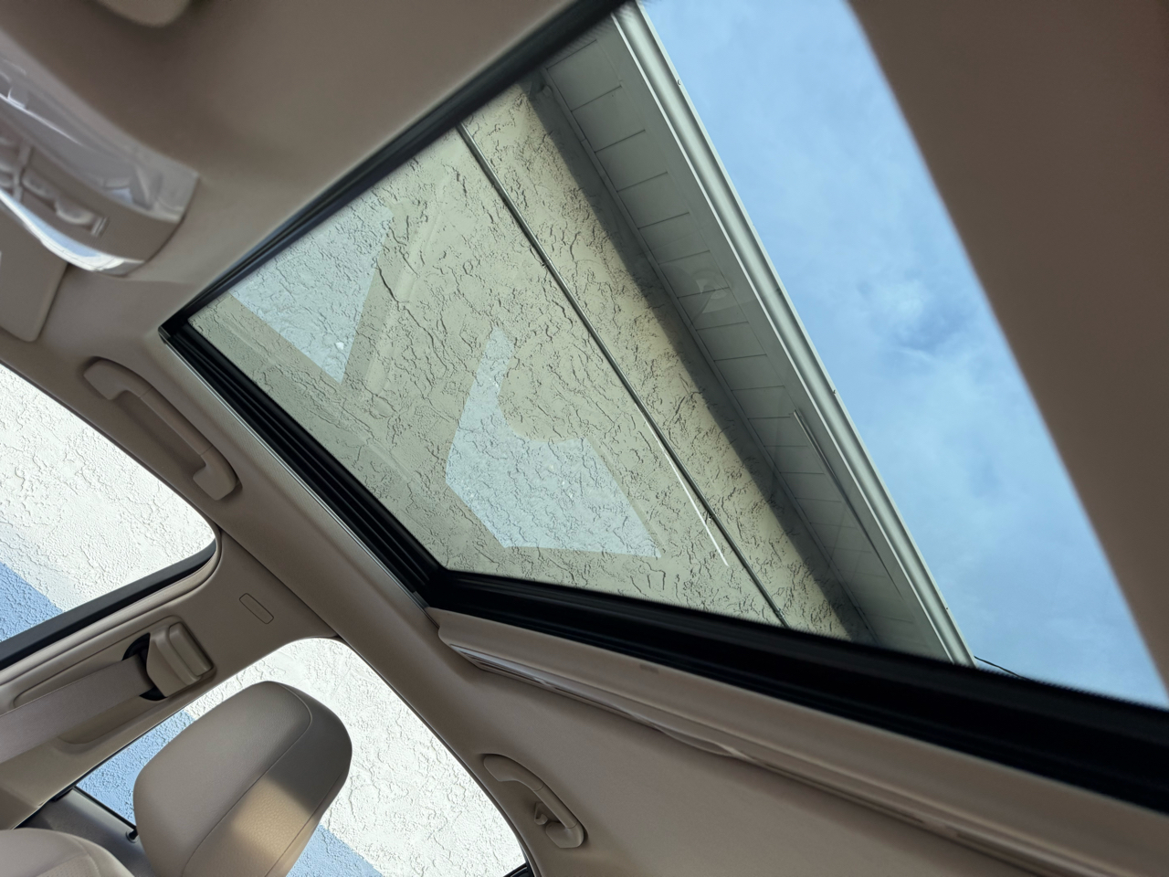 Mercedes-Benz C-Class 4dr Sdn C 300 Sport 4MATIC 2014