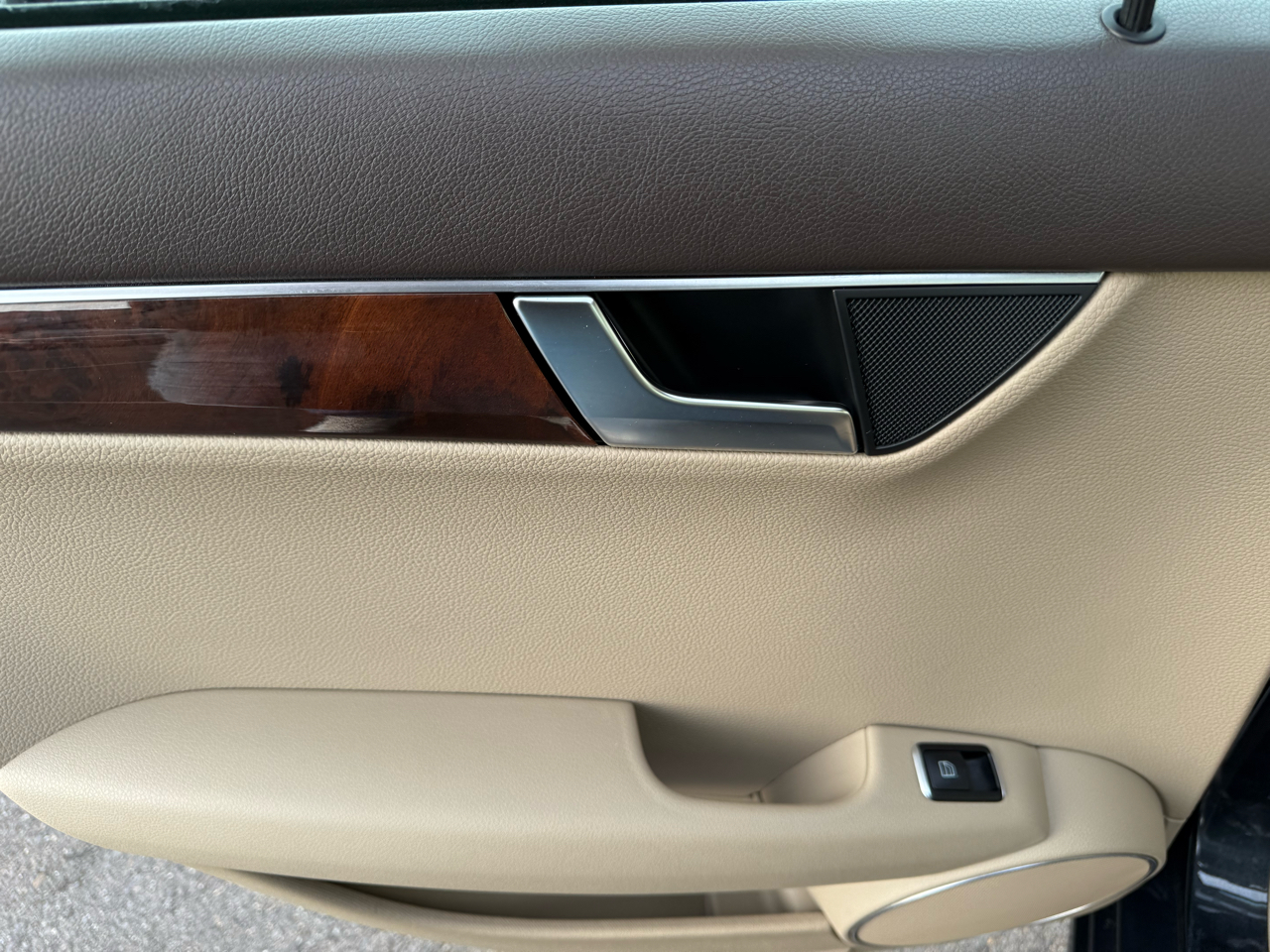 Mercedes-Benz C-Class 4dr Sdn C 300 Sport 4MATIC 2014