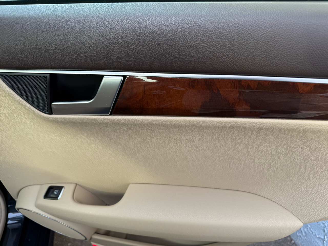 Mercedes-Benz C-Class 4dr Sdn C 300 Sport 4MATIC 2014