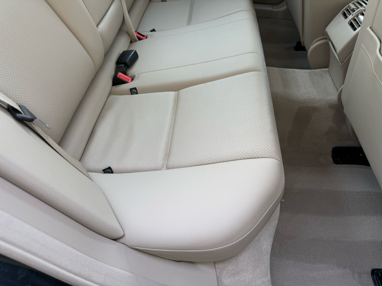 Mercedes-Benz C-Class 4dr Sdn C 300 Sport 4MATIC 2014