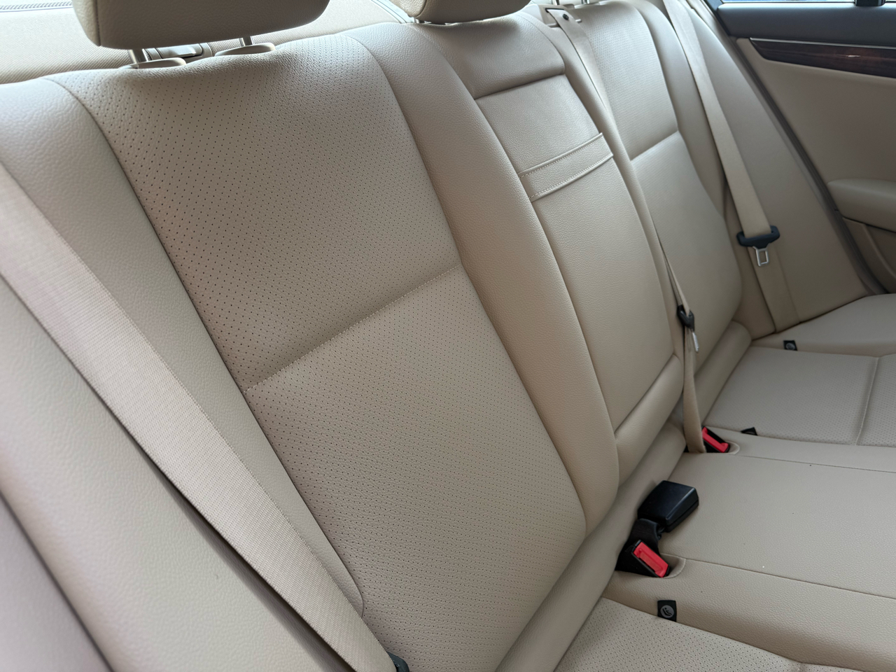 Mercedes-Benz C-Class 4dr Sdn C 300 Sport 4MATIC 2014