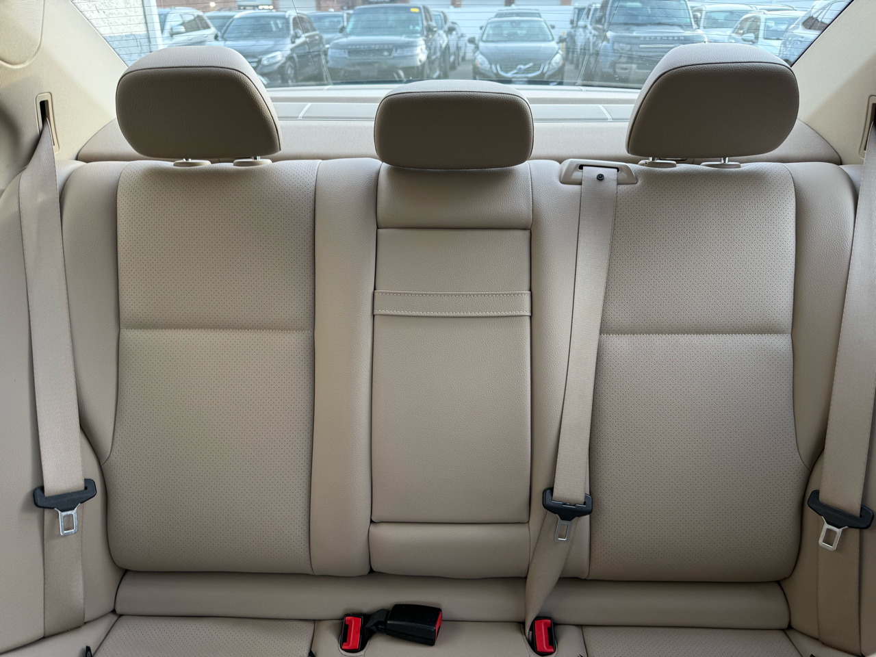 Mercedes-Benz C-Class 4dr Sdn C 300 Sport 4MATIC 2014