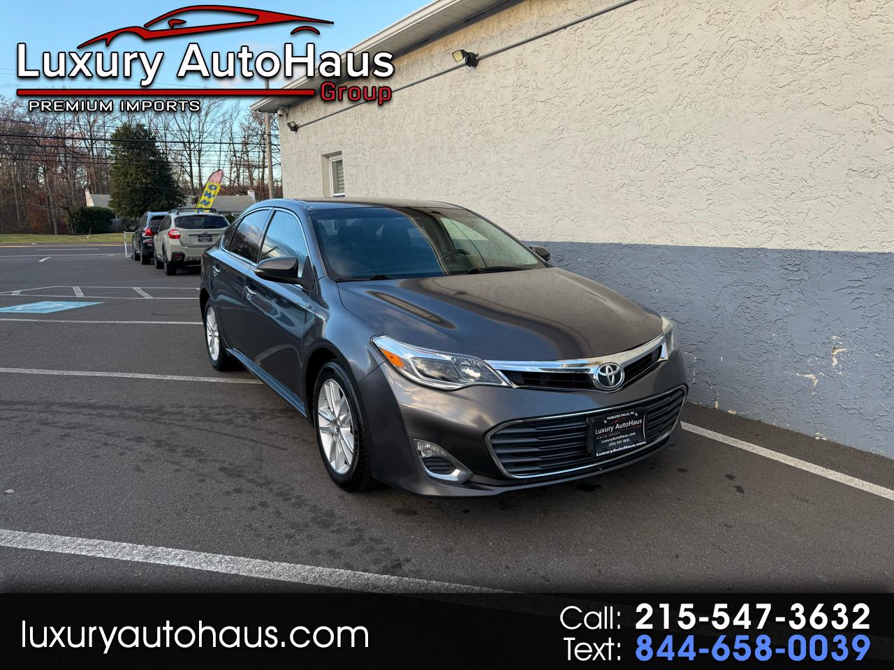 2013 Toyota Avalon 4dr Sdn XLE Premium (Natl)