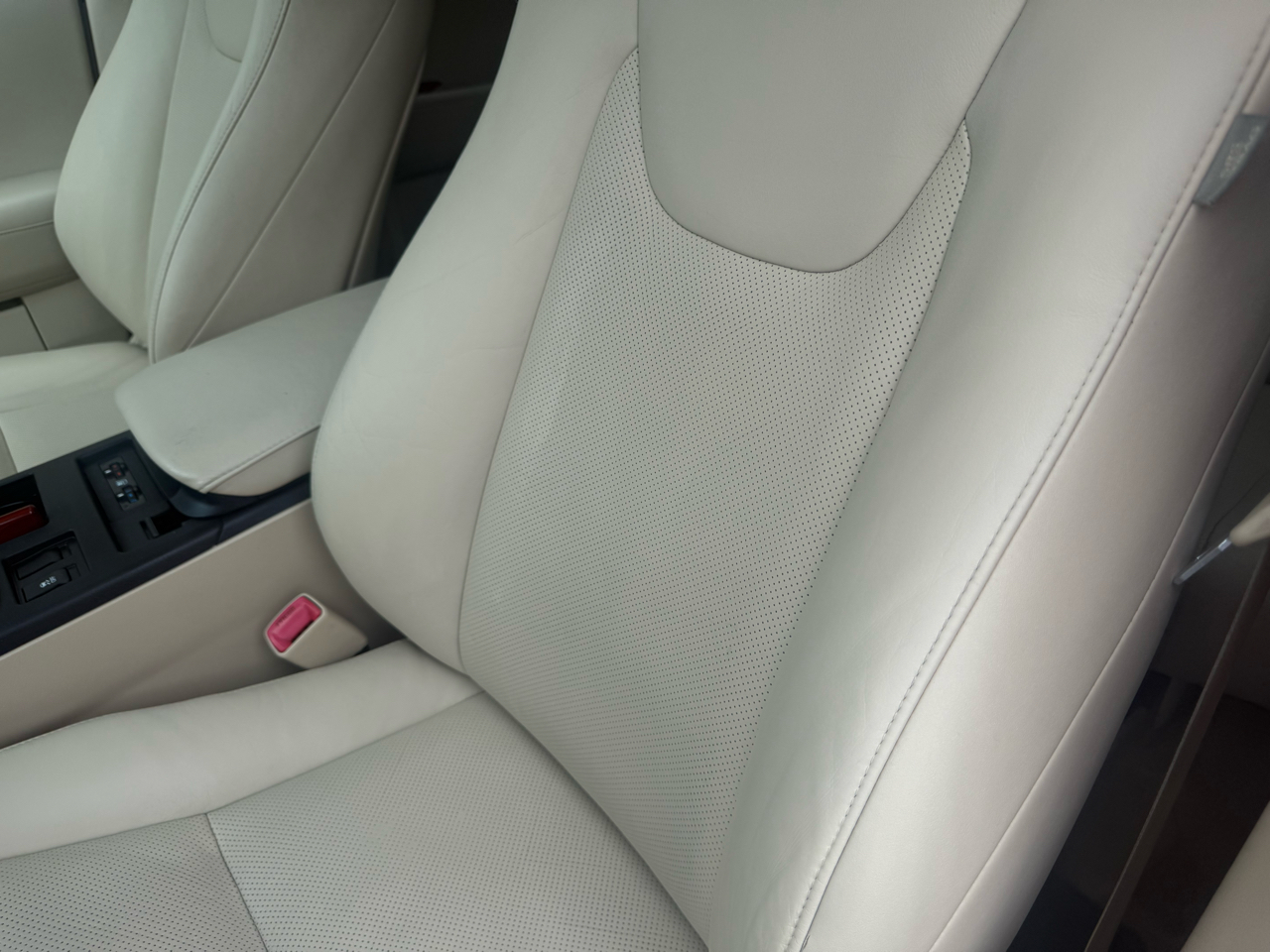 Lexus RX 450h AWD 4dr Hybrid 2011 Lexus RX 450h AWD 4dr Hybrid 2011