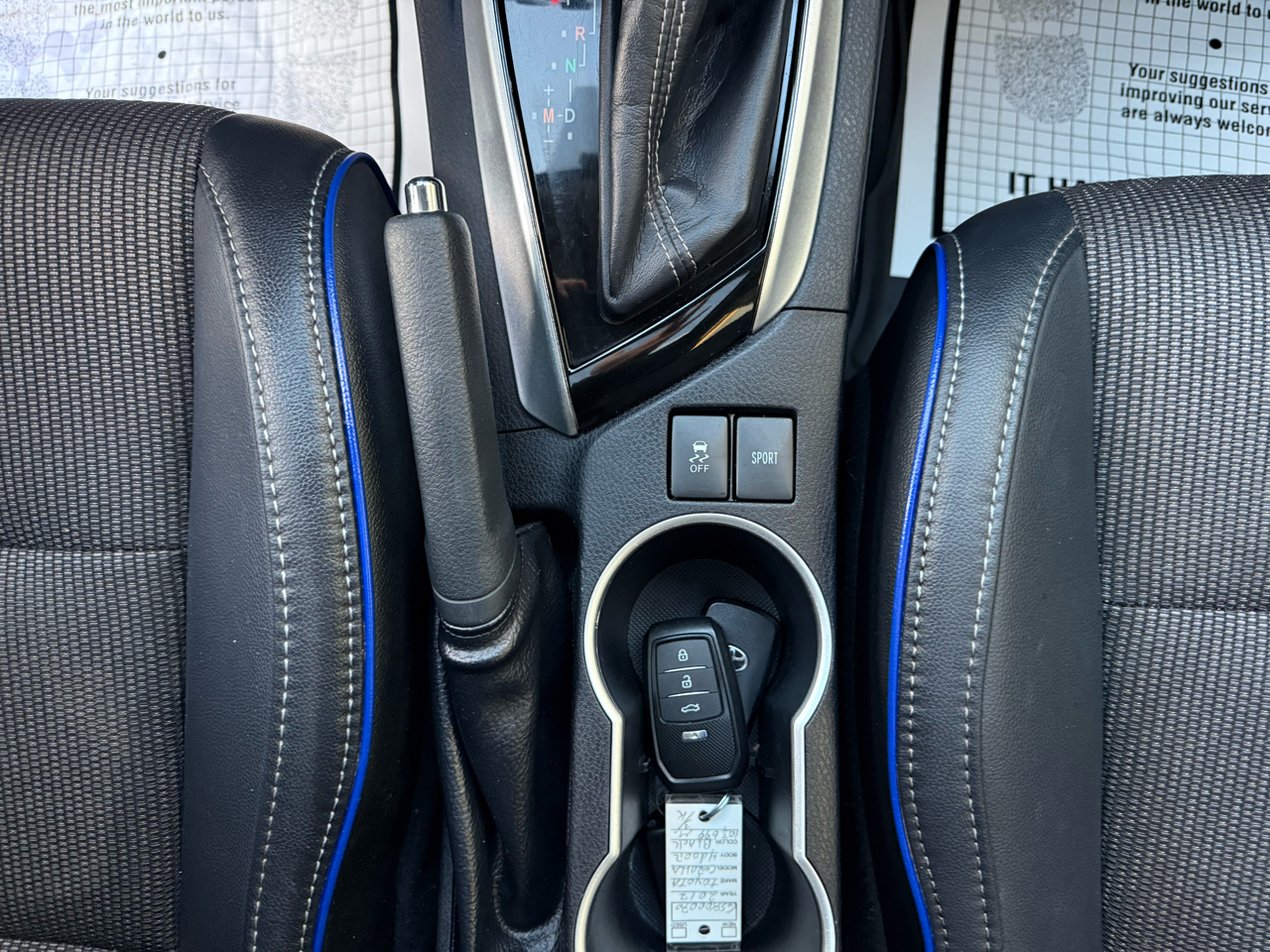 Toyota Corolla 50th Anniversary Special Edition CVT (Natl) 2017