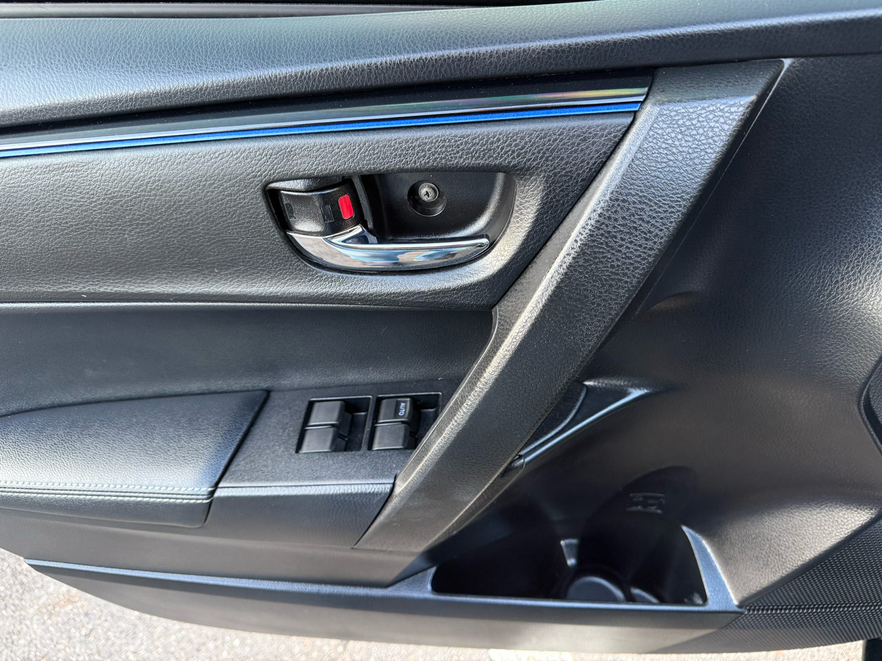 Toyota Corolla 50th Anniversary Special Edition CVT (Natl) 2017