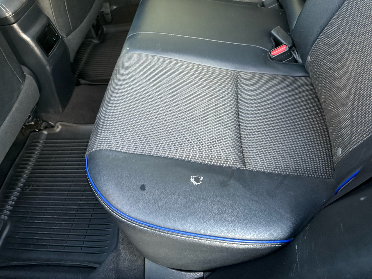 Toyota Corolla 50th Anniversary Special Edition CVT (Natl) 2017