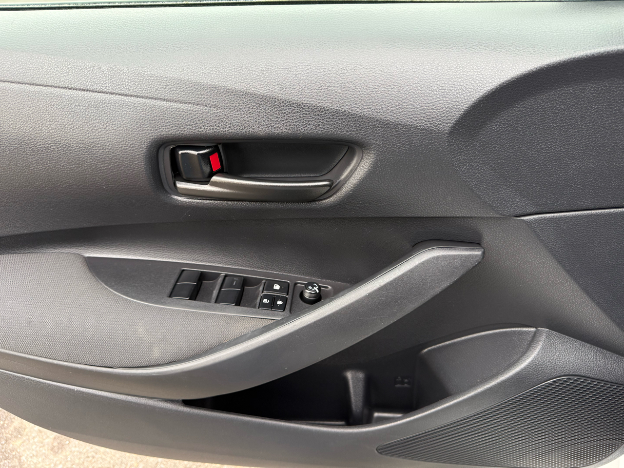 Toyota Corolla LE CVT (Natl) 2024 Toyota Corolla LE CVT (Natl) 2024