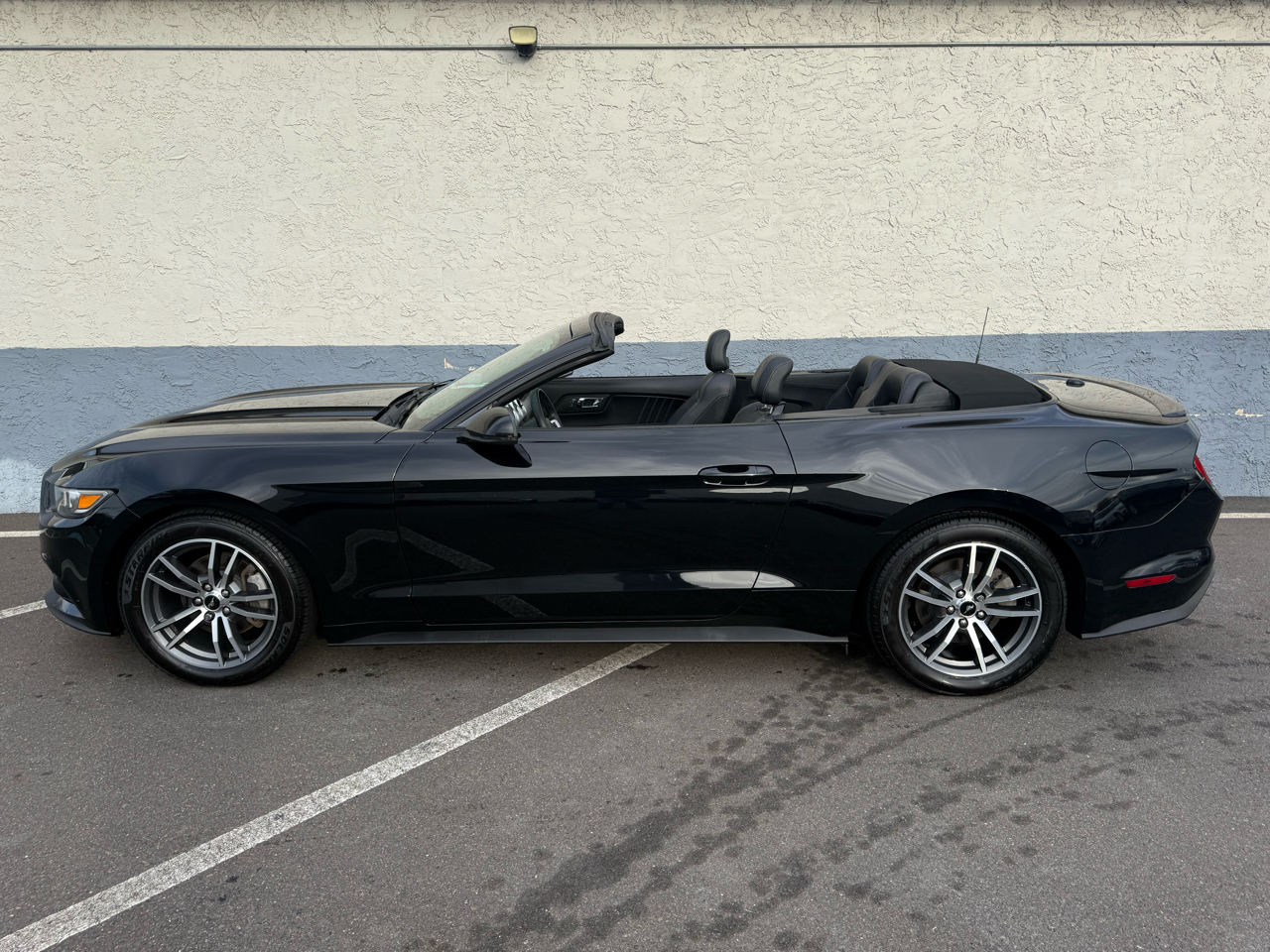 Ford Mustang 2dr Conv EcoBoost Premium 2015