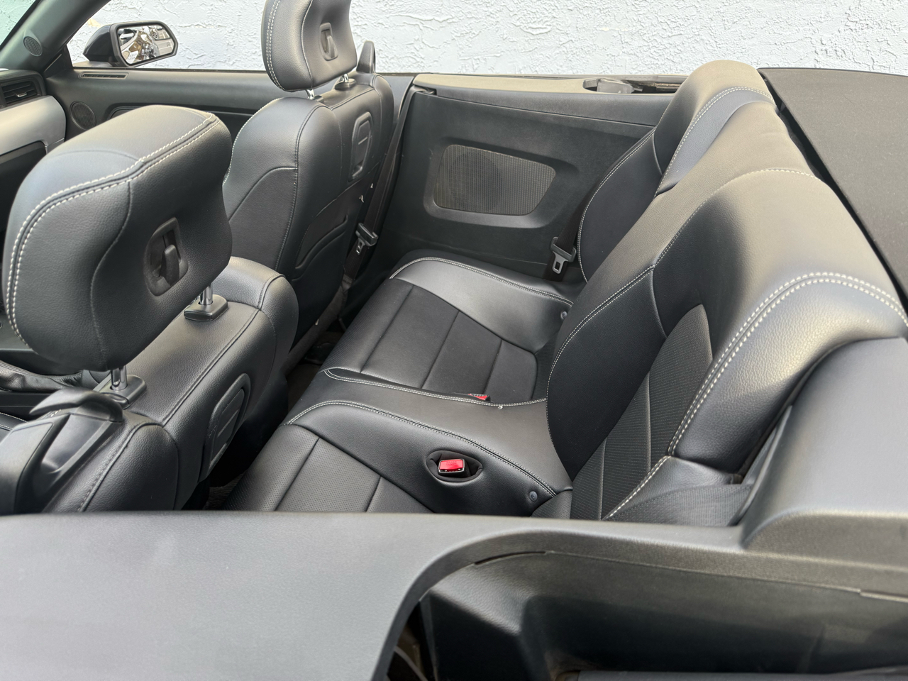 Ford Mustang 2dr Conv EcoBoost Premium 2015