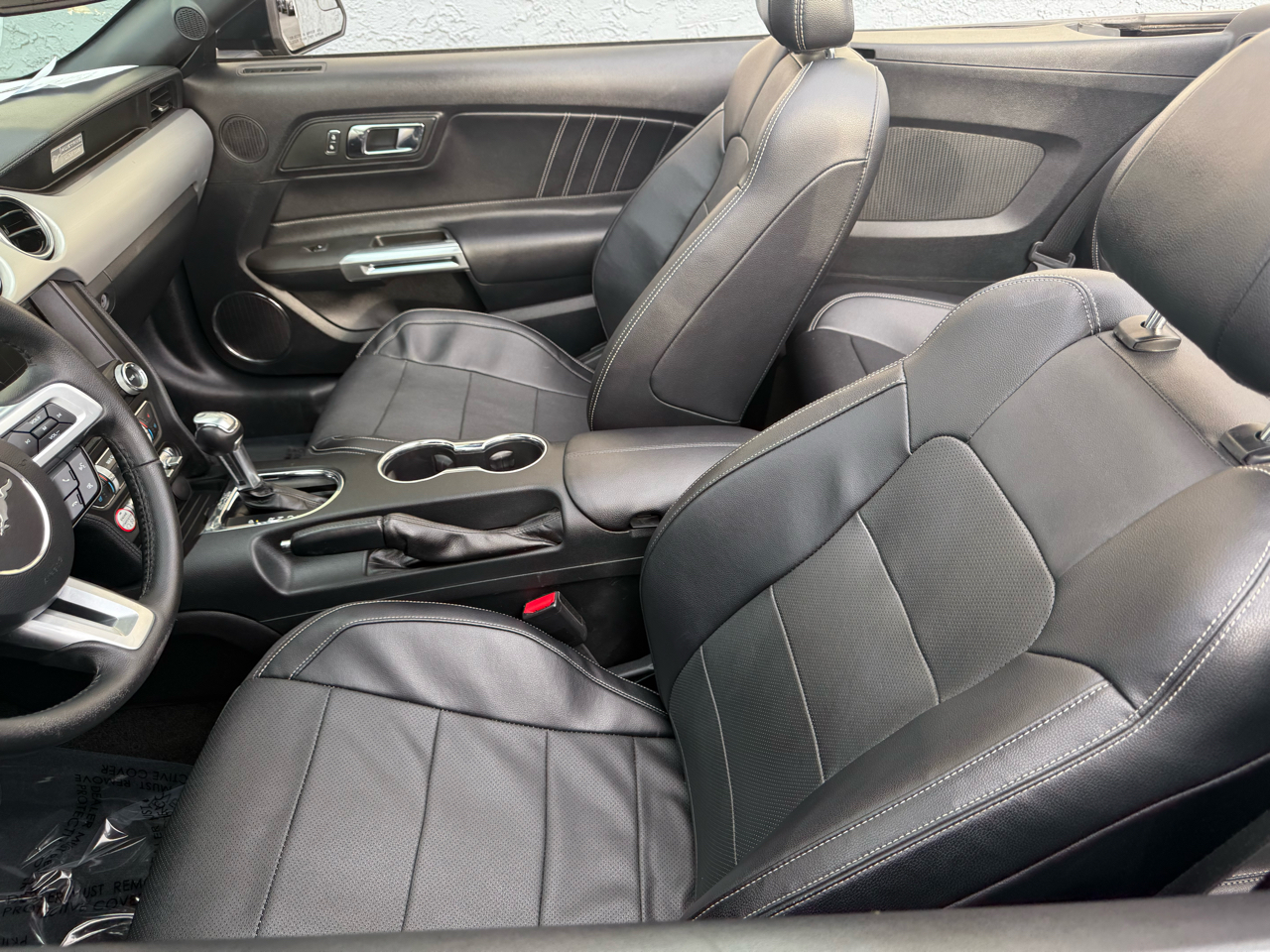 Ford Mustang 2dr Conv EcoBoost Premium 2015