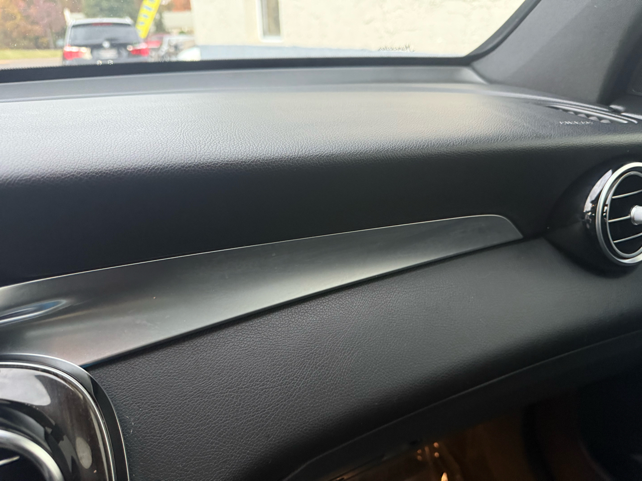 Mercedes-Benz GLC GLC 300 4MATIC SUV 2019 Mercedes-Benz GLC GLC 300 4MATIC SUV 2019