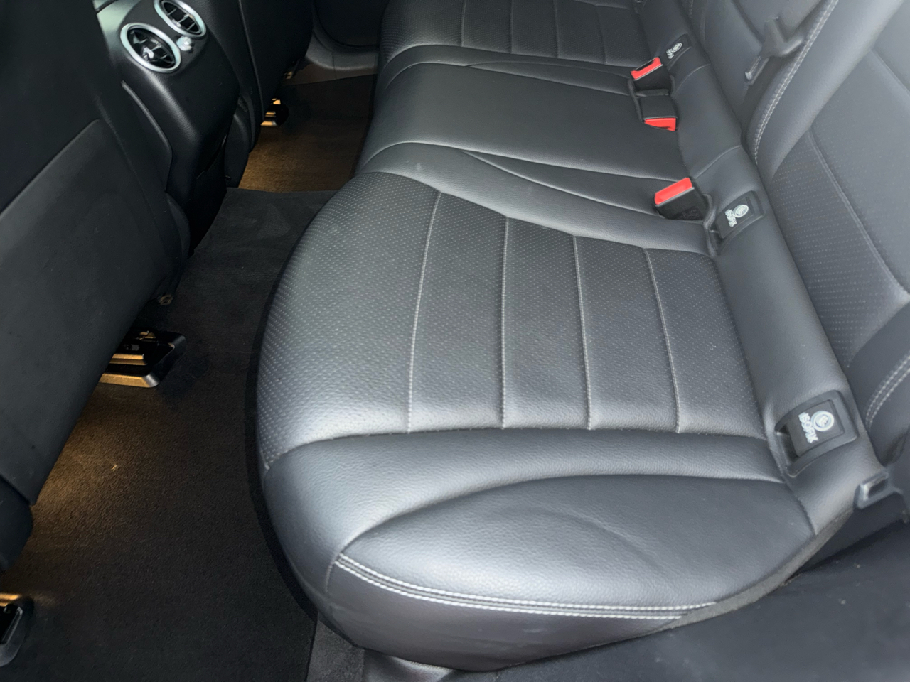 Mercedes-Benz GLC GLC 300 4MATIC SUV 2019 Mercedes-Benz GLC GLC 300 4MATIC SUV 2019