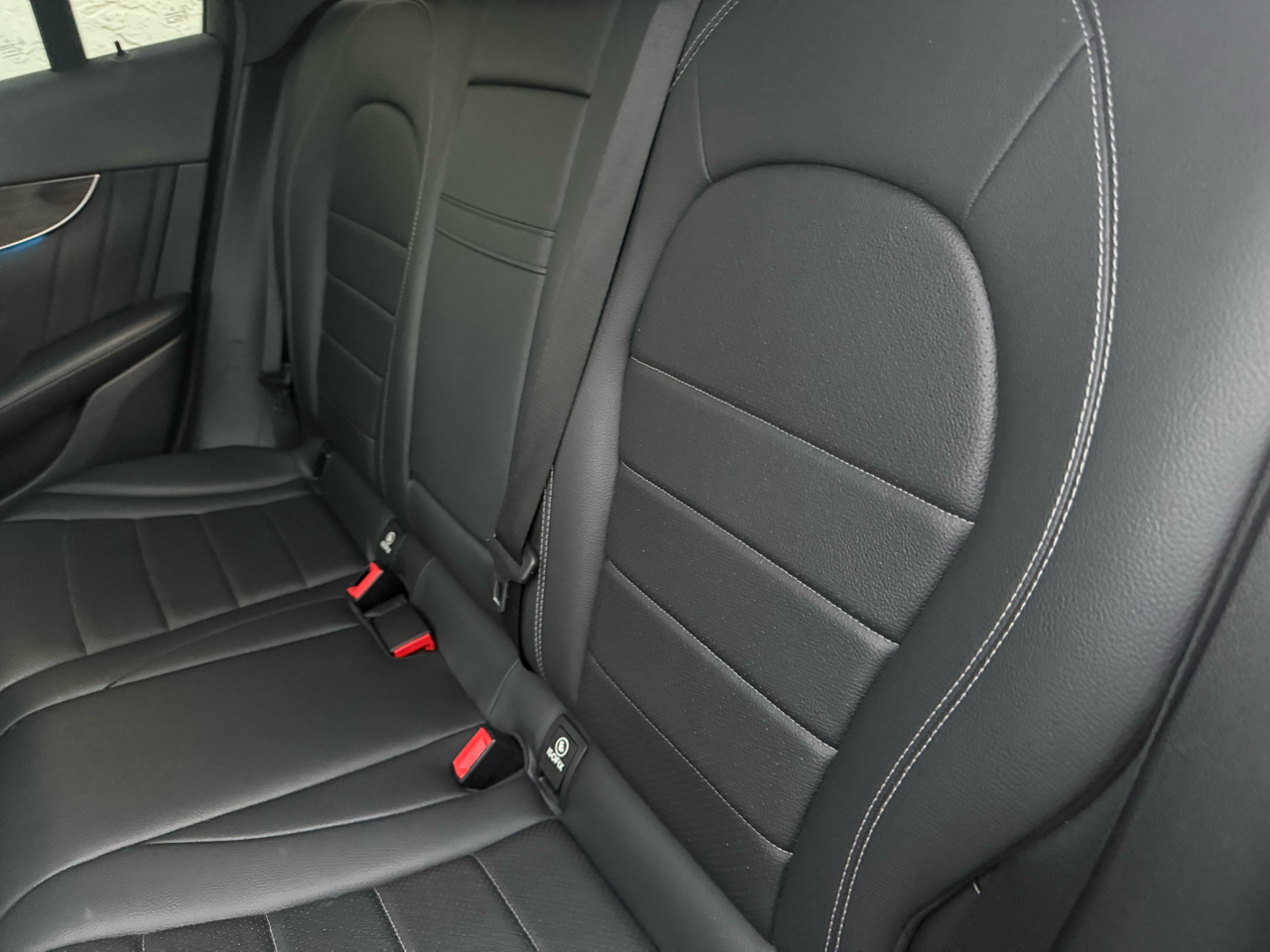 Mercedes-Benz GLC GLC 300 4MATIC SUV 2019 Mercedes-Benz GLC GLC 300 4MATIC SUV 2019