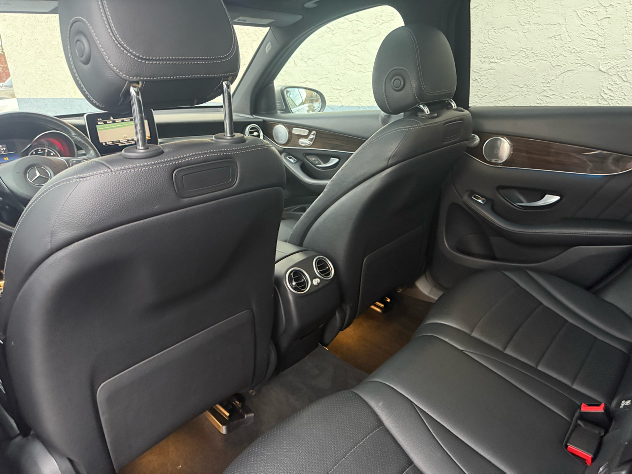 Mercedes-Benz GLC GLC 300 4MATIC SUV 2019 Mercedes-Benz GLC GLC 300 4MATIC SUV 2019