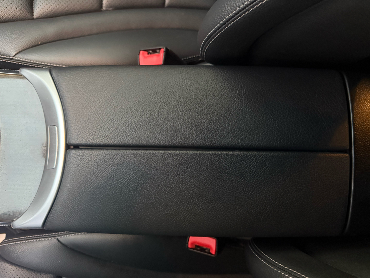 Mercedes-Benz GLC GLC 300 4MATIC SUV 2020 Mercedes-Benz GLC GLC 300 4MATIC SUV 2020