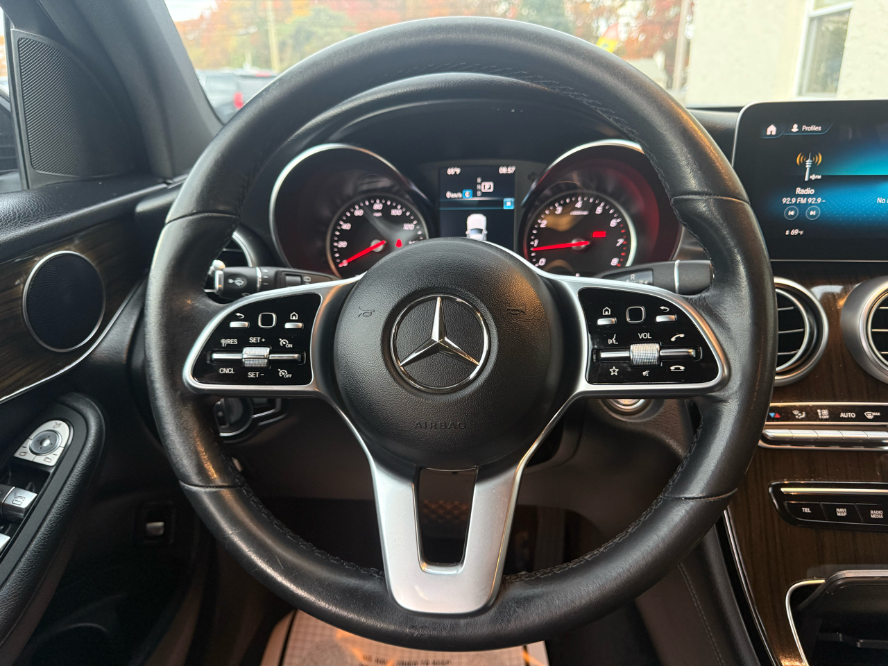 Mercedes-Benz GLC GLC 300 4MATIC SUV 2020 Mercedes-Benz GLC GLC 300 4MATIC SUV 2020