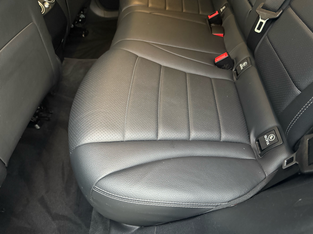 Mercedes-Benz GLC GLC 300 4MATIC SUV 2020 Mercedes-Benz GLC GLC 300 4MATIC SUV 2020